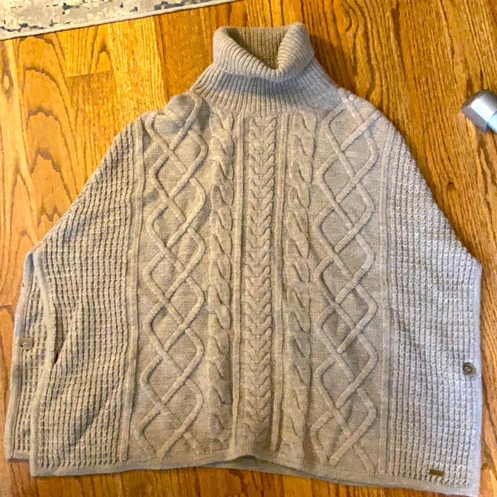 Barbour Court Cape size Small